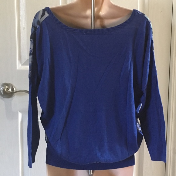 Ann Taylor Loft Beautiful Blouse - Picture 2 of 6